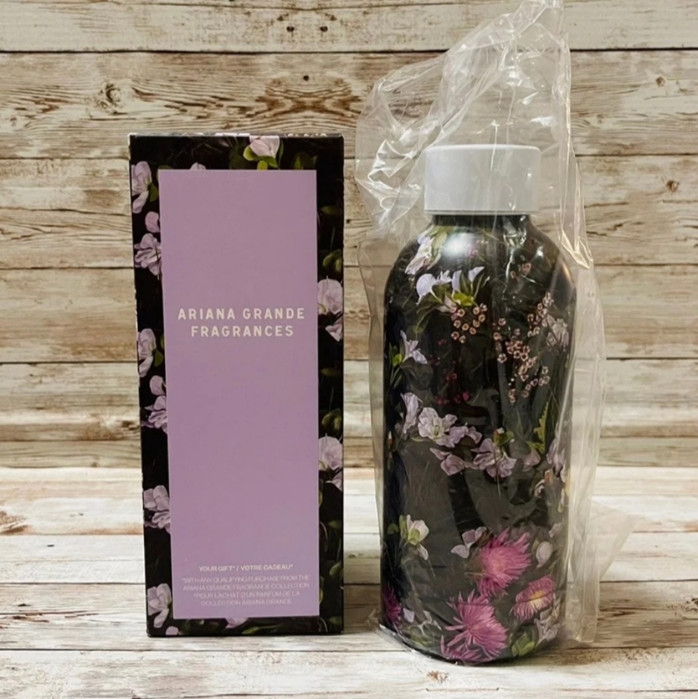 NEW Ariana Grande God Is A Woman Collectible Water Bottle Limited Edition - Picture 2 of 2